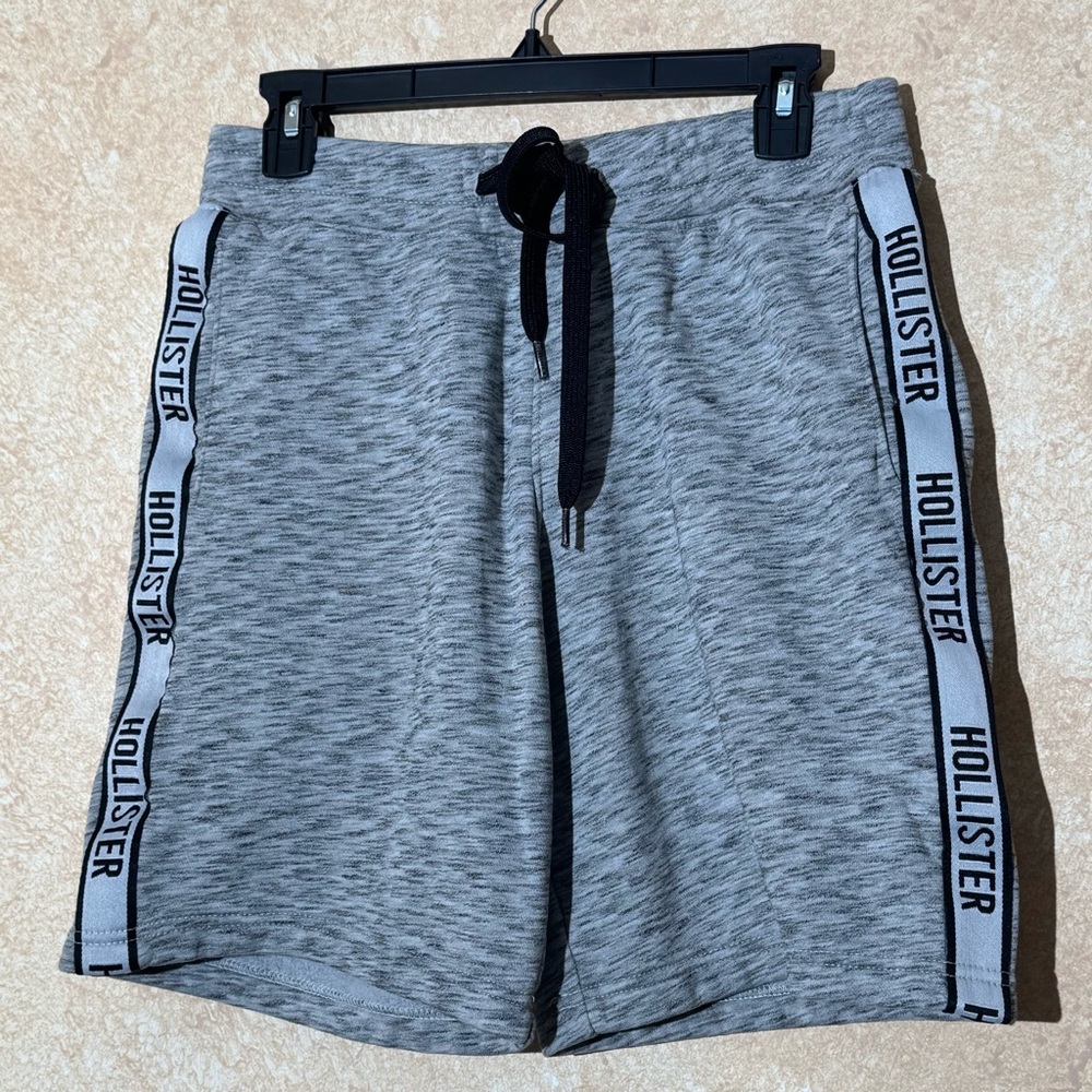 Hollister Athletic Gray Men's Shorts with Logo Trim